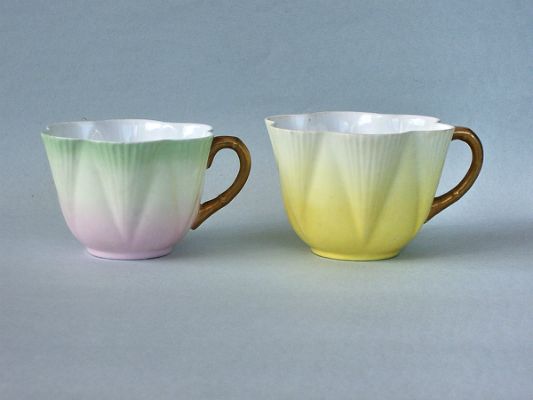 DAINTY 07 Demi & Tea Cups